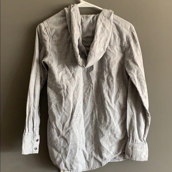 TNA long sleeve blouse with hood - Picture 2 of 3